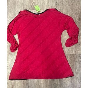 Mesmerize Red Cold Shoulder XL Top